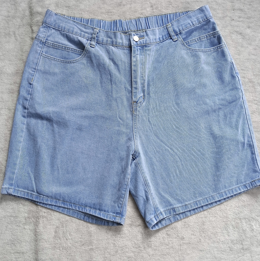 Shein | Size 3X Light blue denim shorts